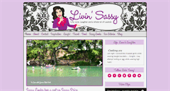 Desktop Screenshot of livinsassy.com